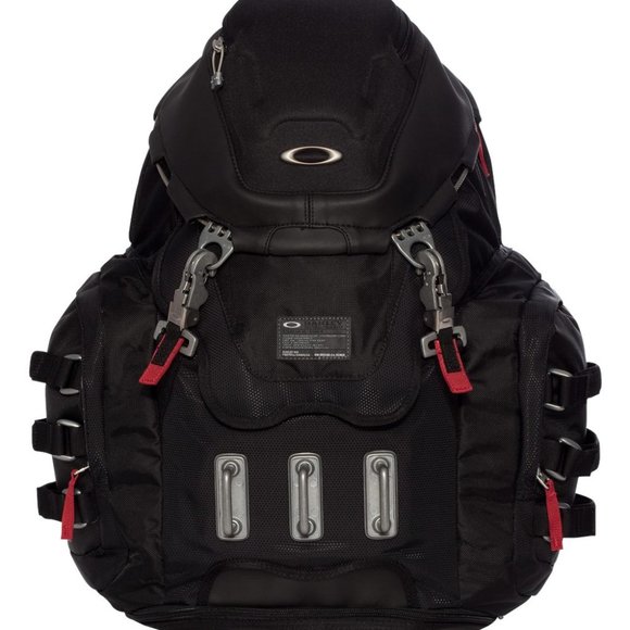 Oakley - 34L Kitchen Sink Backpack - Picture 3 of 6